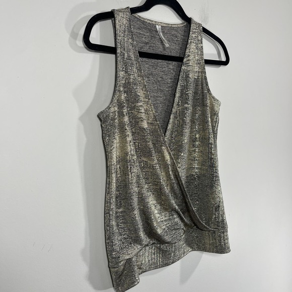 Anthropologie Gold Sabrina Shimmer V-Neck Sleeveless Blouse Women's‎ XS - Picture 1 of 6